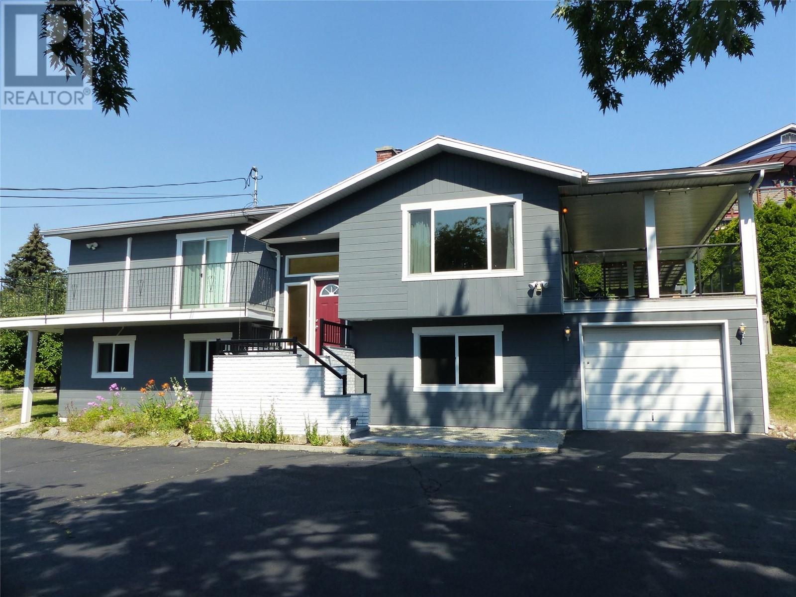 6306 AUSTIN Street, summerland, British Columbia