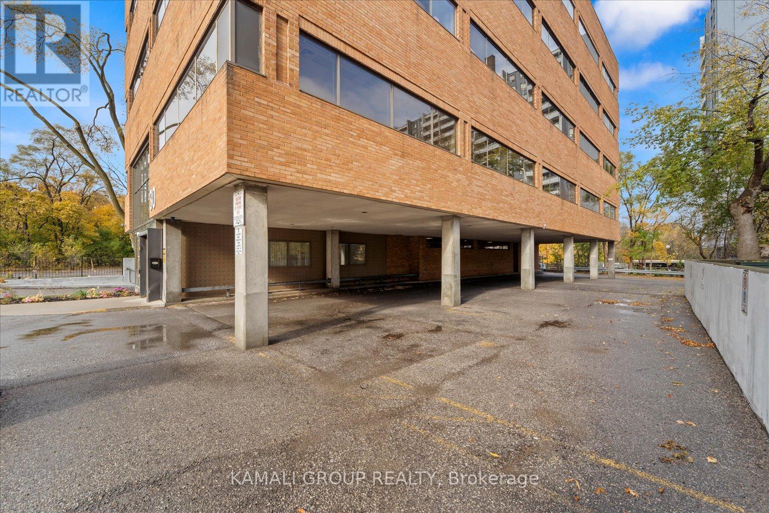 #floor 2 -30 Drewry Ave, Toronto, Ontario  M2M 4C4 - Photo 34 - C8011546