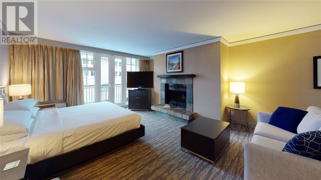 309 311-4050 Whistler Way, Whistler, British Columbia  V8E 1H9 - Photo 1 - R2843013
