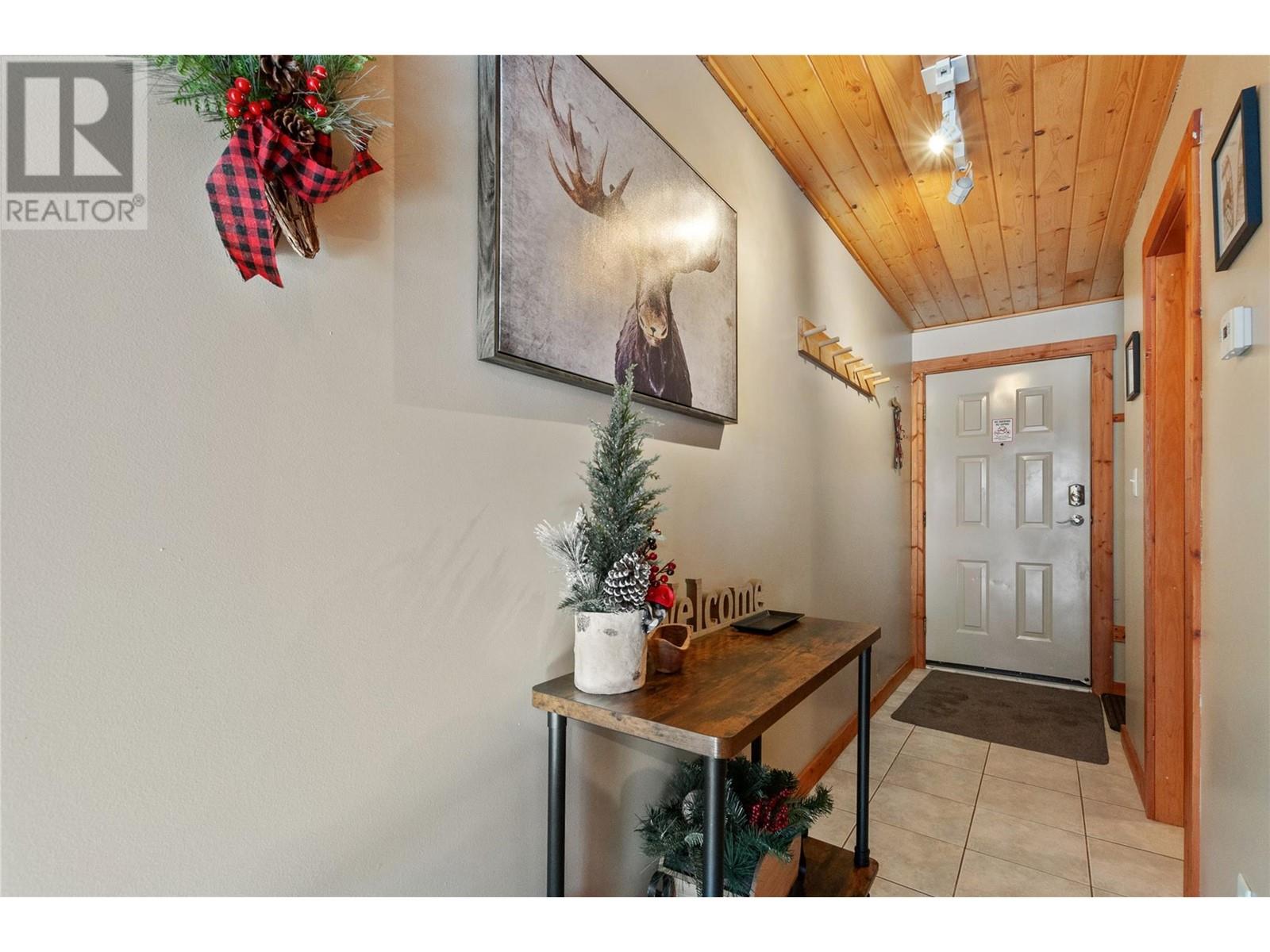 161 Clearview Crescent Unit# 205 Apex Mountain