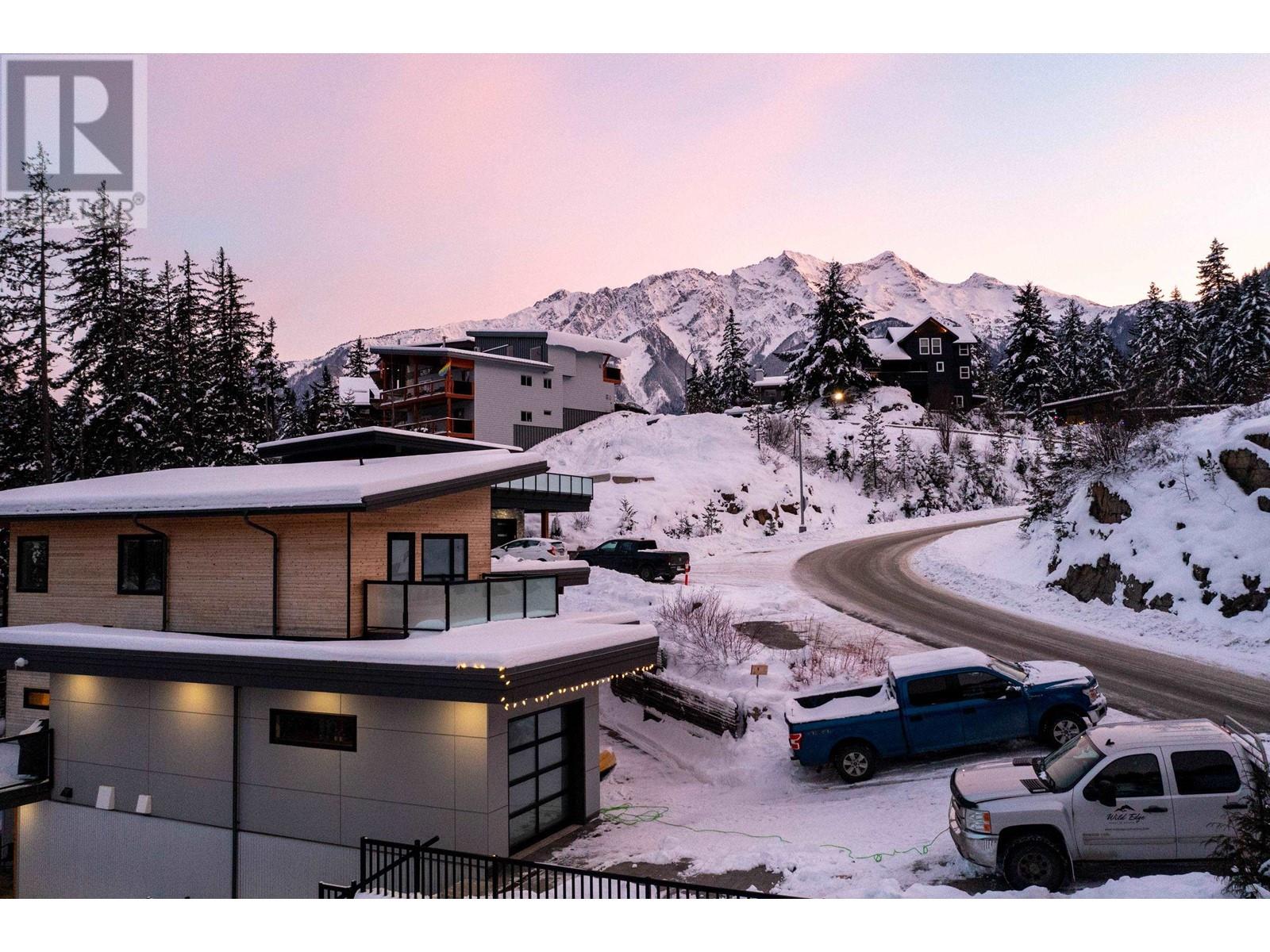 1303 Eagle Drive, Pemberton, British Columbia  V0N 2L0 - Photo 7 - R2843043