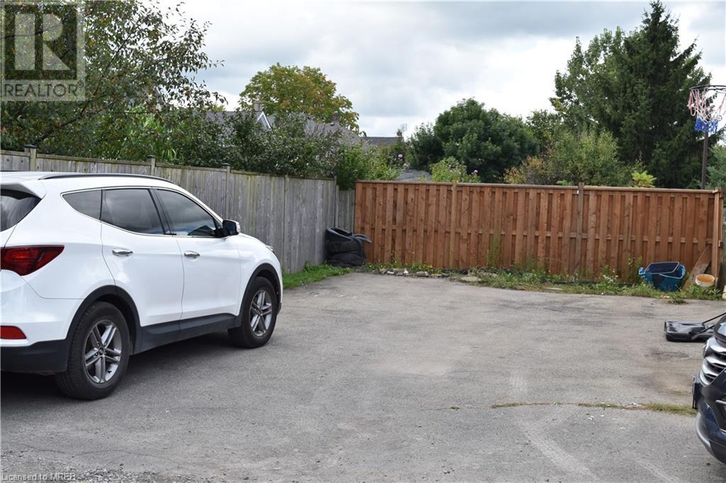 103 Albert St Street, Welland, Ontario  L3B 4L3 - Photo 34 - 40531403