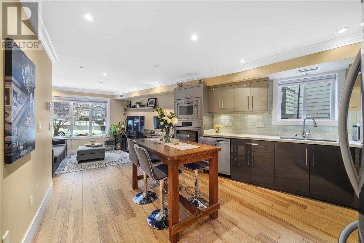 2053 Triumph Street, Vancouver, British Columbia  V5L 1K7 - Photo 3 - R2843061