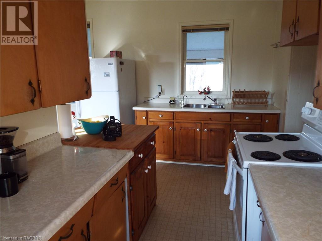 101 King Road, Teeswater, Ontario  N0G 2S0 - Photo 18 - 40522301