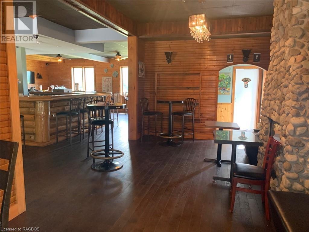 651 Main Street, Sauble Beach, Ontario  N0H 2G0 - Photo 15 - 40468408