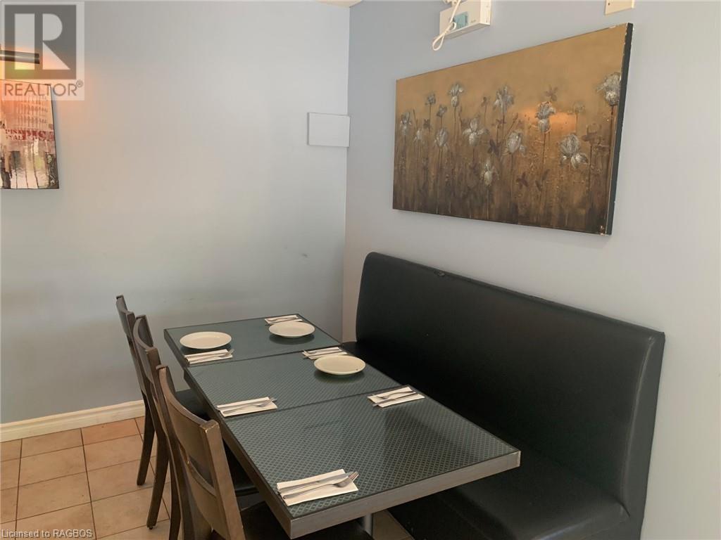 651 Main Street, Sauble Beach, Ontario  N0H 2G0 - Photo 11 - 40468408