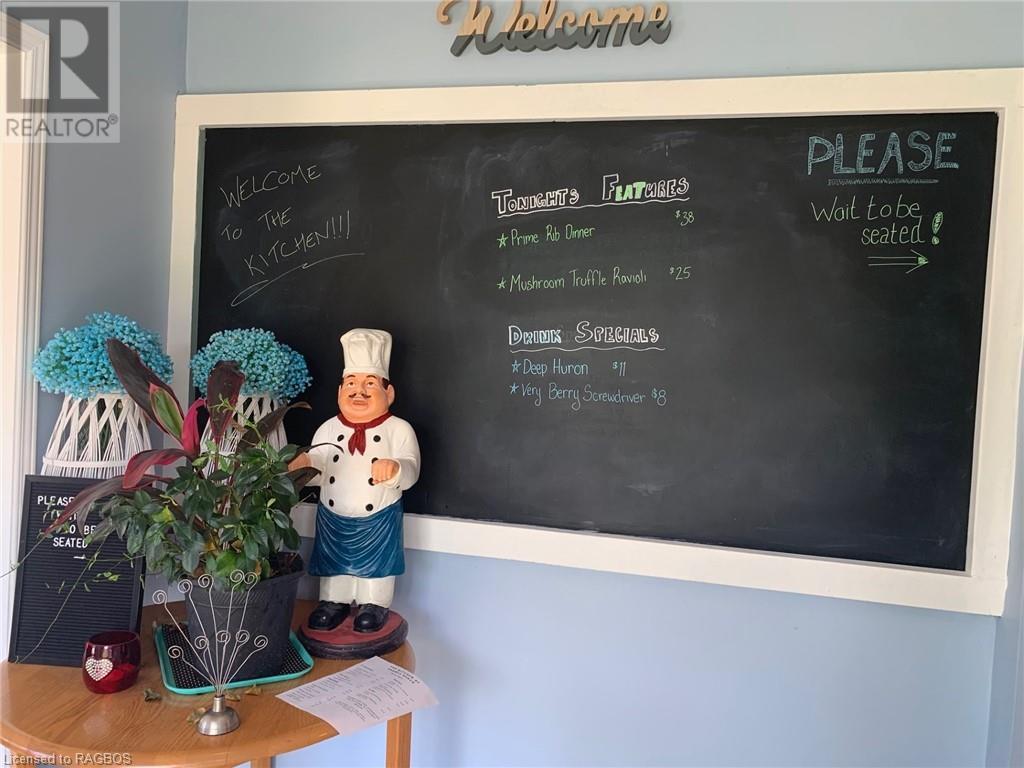 651 Main Street, Sauble Beach, Ontario  N0H 2G0 - Photo 7 - 40468408