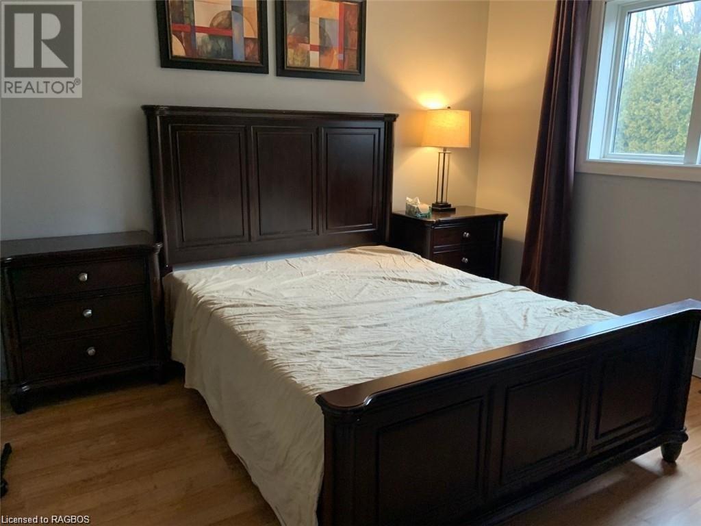 651 Main Street, Sauble Beach, Ontario  N0H 2G0 - Photo 37 - 40468408