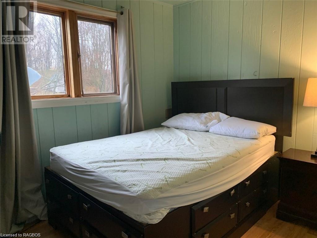 651 Main Street, Sauble Beach, Ontario  N0H 2G0 - Photo 36 - 40468408