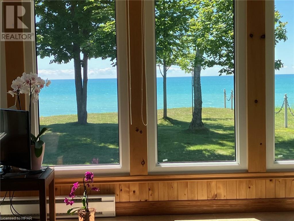 301 Bethune Crescent, Goderich, Ontario  N7A 4M6 - Photo 12 - 40531166