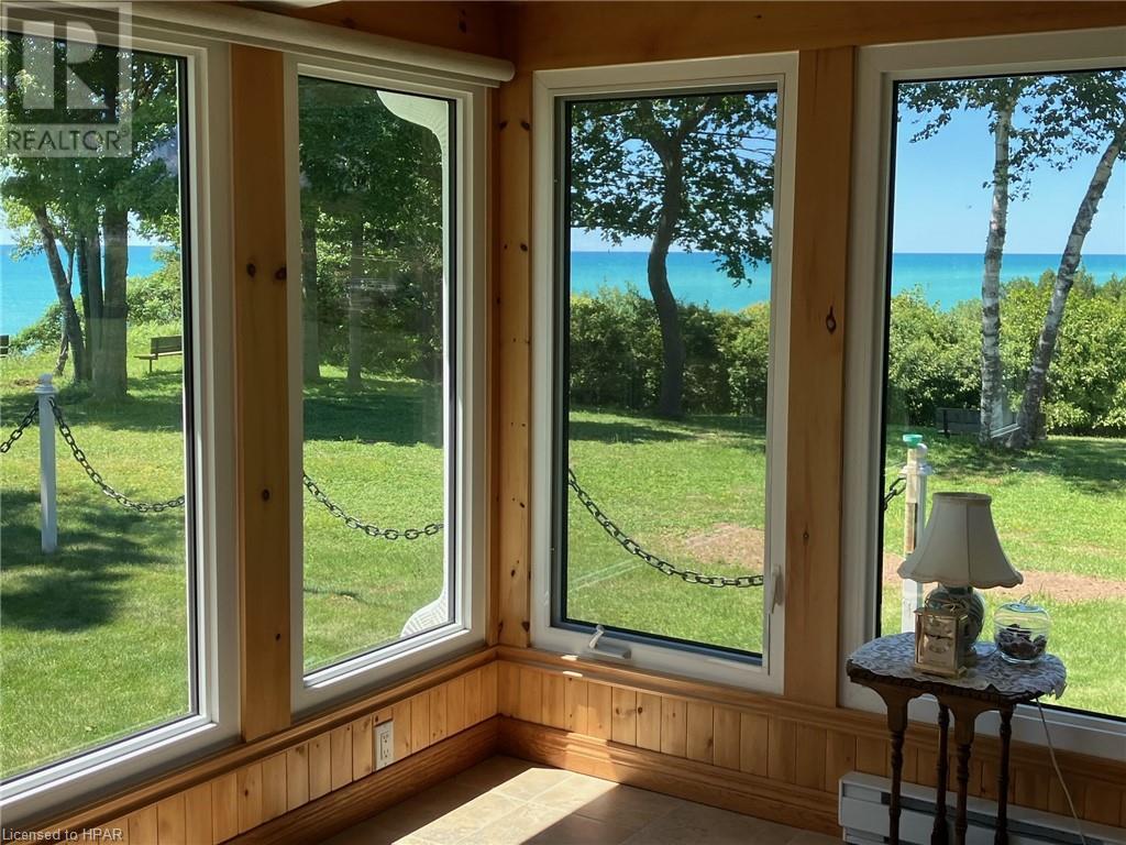 301 Bethune Crescent, Goderich, Ontario  N7A 4M6 - Photo 13 - 40531166