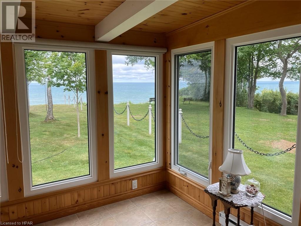 301 Bethune Crescent, Goderich, Ontario  N7A 4M6 - Photo 14 - 40531166