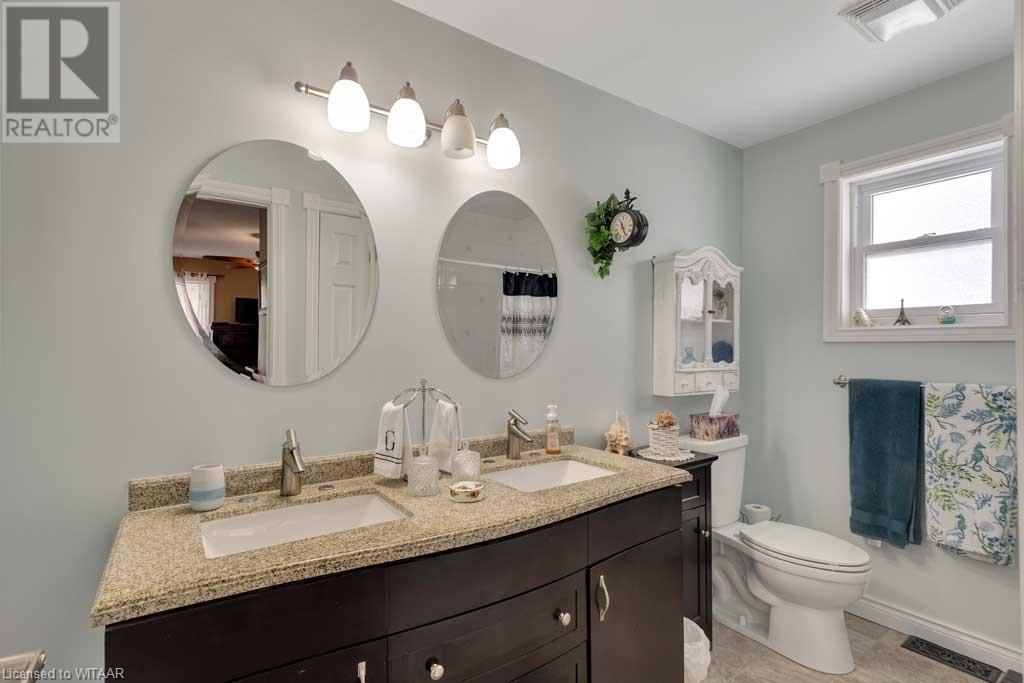 25 Sinclair Drive, Tillsonburg, Ontario  N4G 5L7 - Photo 15 - 40528124