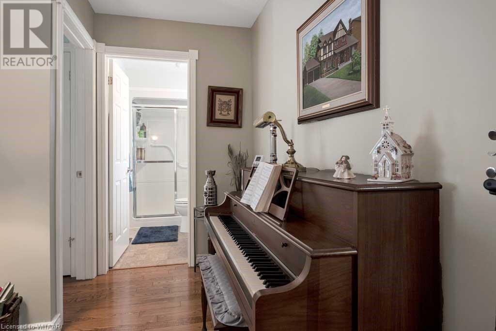 25 Sinclair Drive, Tillsonburg, Ontario  N4G 5L7 - Photo 17 - 40528124