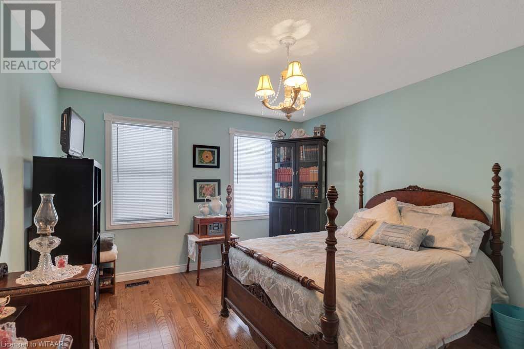 25 Sinclair Drive, Tillsonburg, Ontario  N4G 5L7 - Photo 19 - 40528124