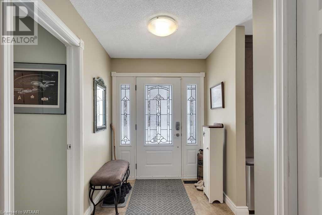 25 Sinclair Drive, Tillsonburg, Ontario  N4G 5L7 - Photo 5 - 40528124