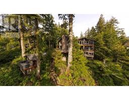 330 Reef Point Rd Ucluelet, Ucluelet, Ca