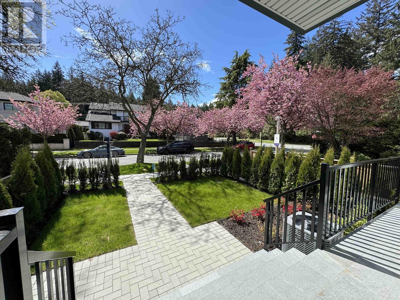 4687 W 15th Avenue, Vancouver, British Columbia  V6R 3B5 - Photo 2 - R2843316