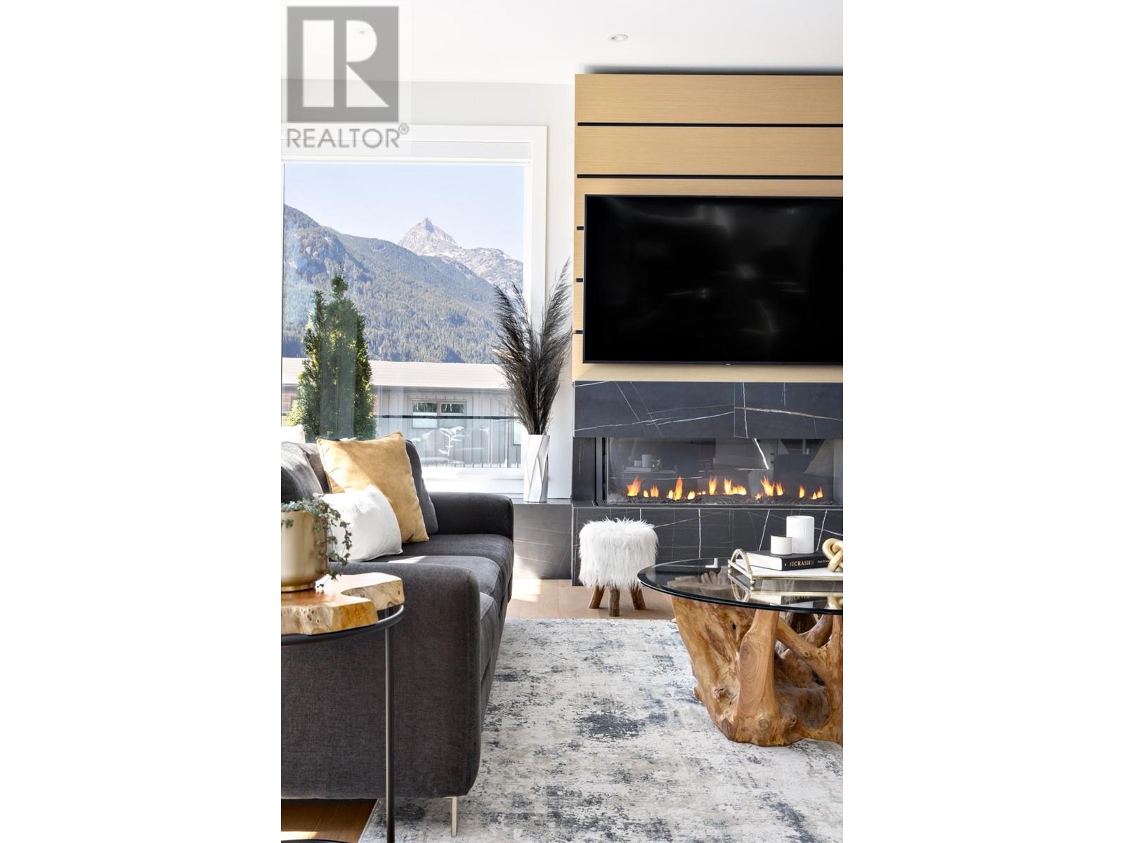 41307 Horizon Drive, Squamish, British Columbia  V8B 0Y7 - Photo 4 - R2843342