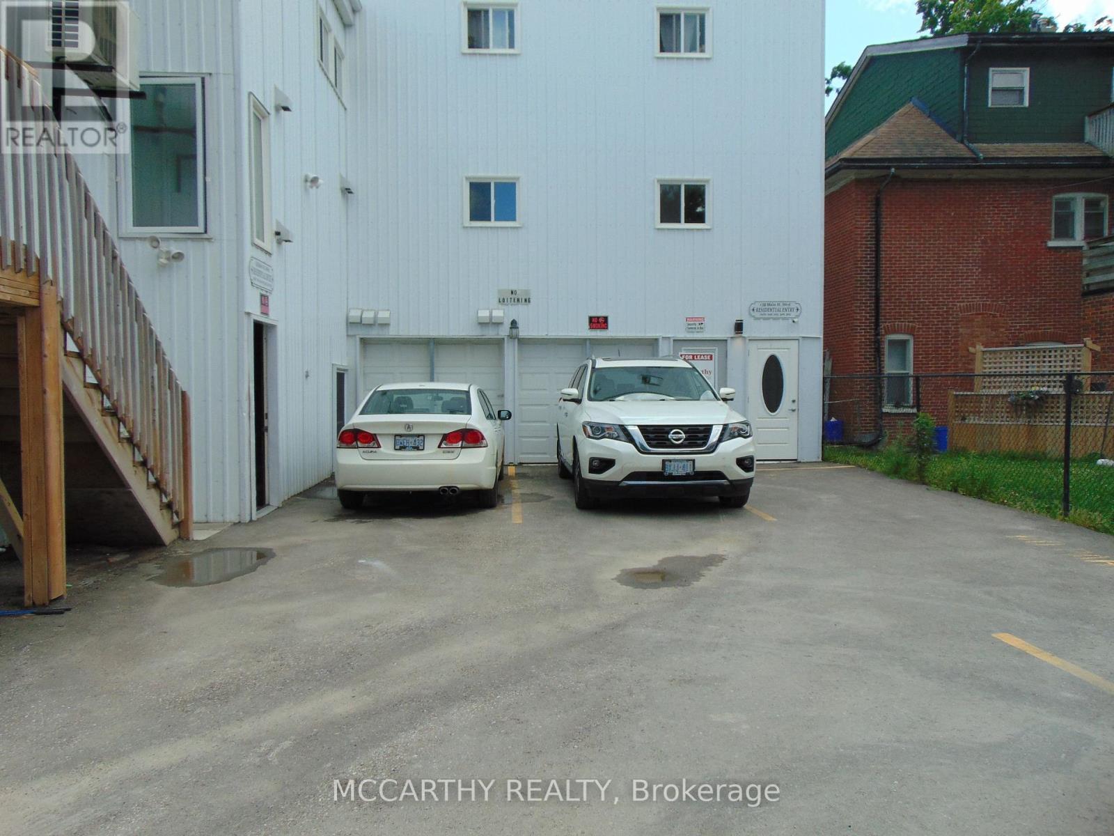 #garage -138 Main St W, Shelburne, Ontario  L9V 3K9 - Photo 3 - X8016106