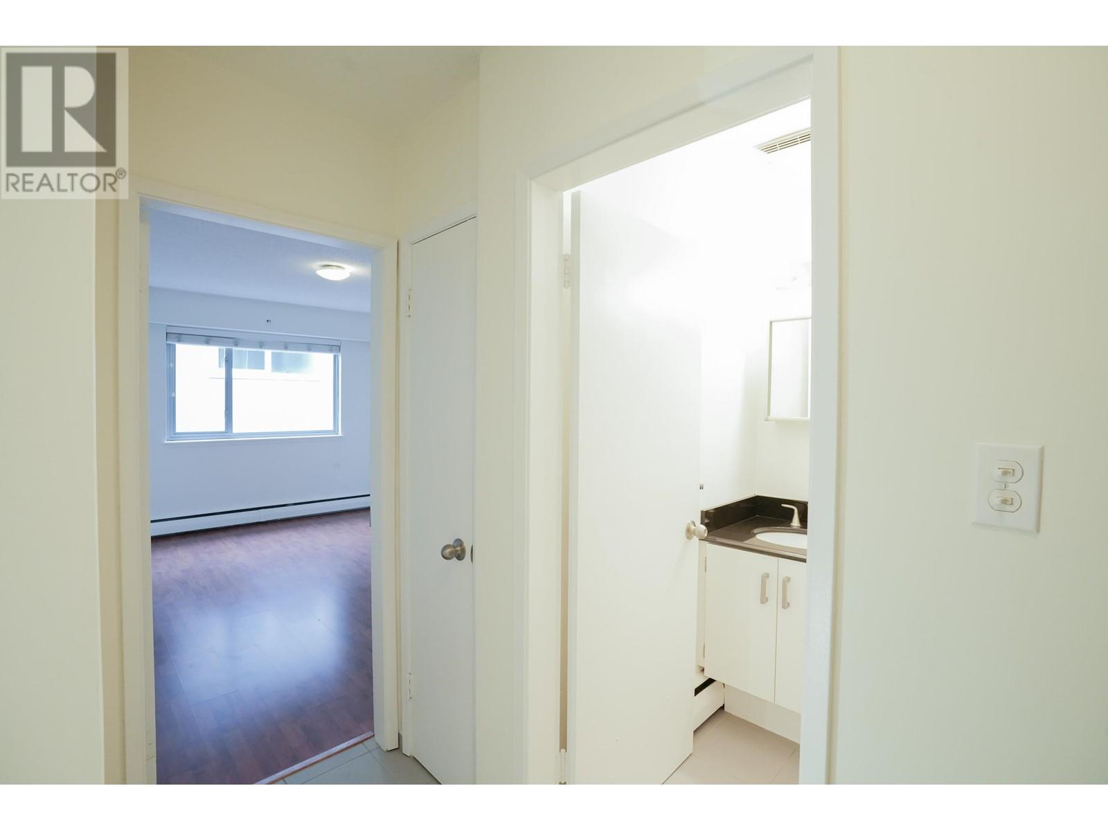 303 1050 Jervis Street, Vancouver, British Columbia  V6E 2C1 - Photo 6 - R2843381