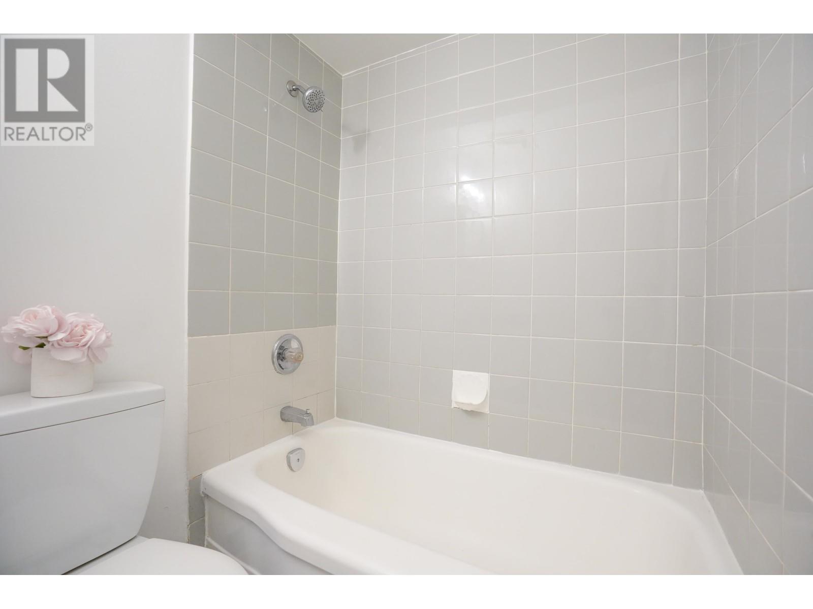 303 1050 Jervis Street, Vancouver, British Columbia  V6E 2C1 - Photo 8 - R2843381