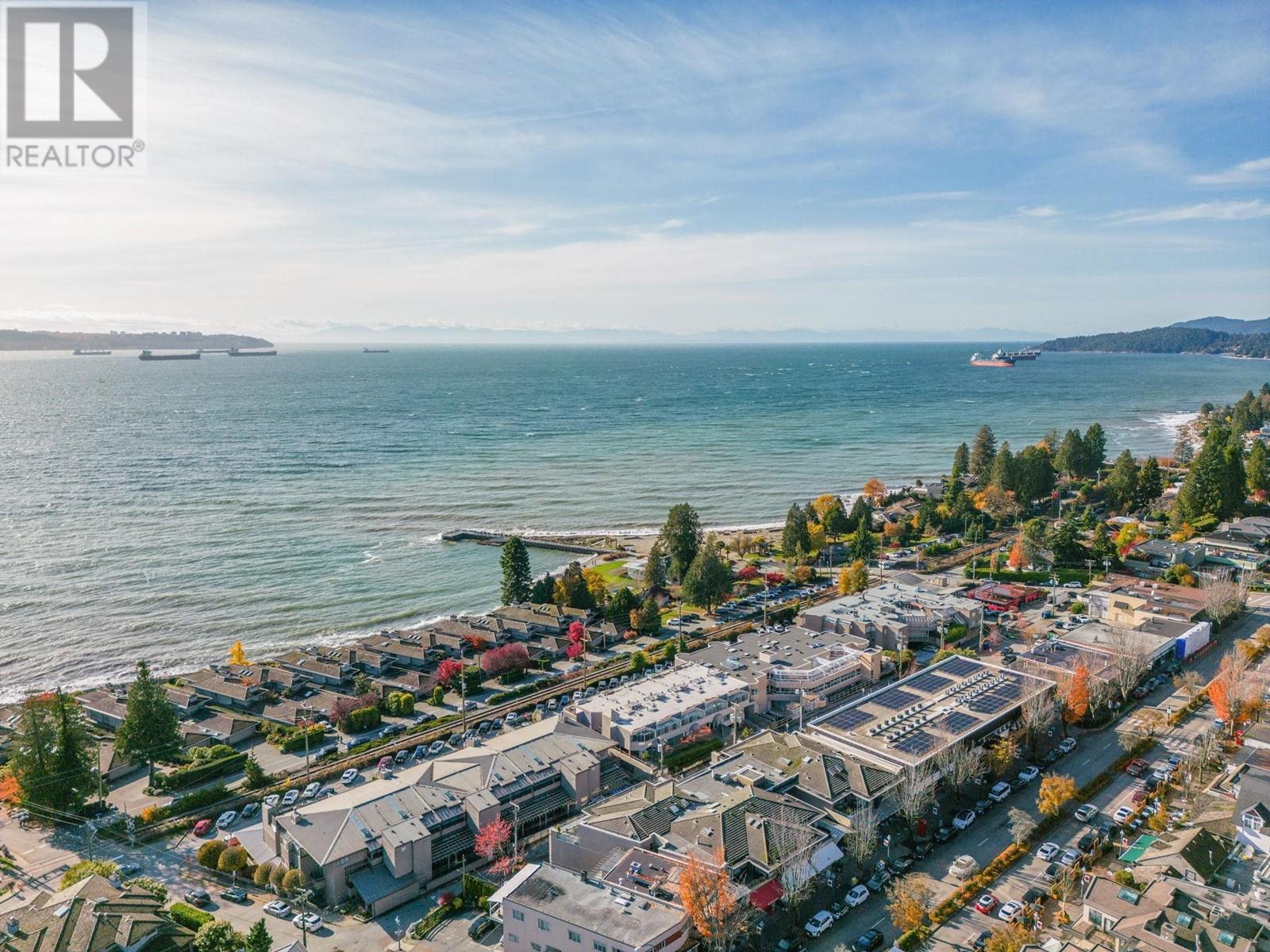 208 2433 Bellevue Avenue, West Vancouver, British Columbia  V7V 1E1 - Photo 23 - R2843432