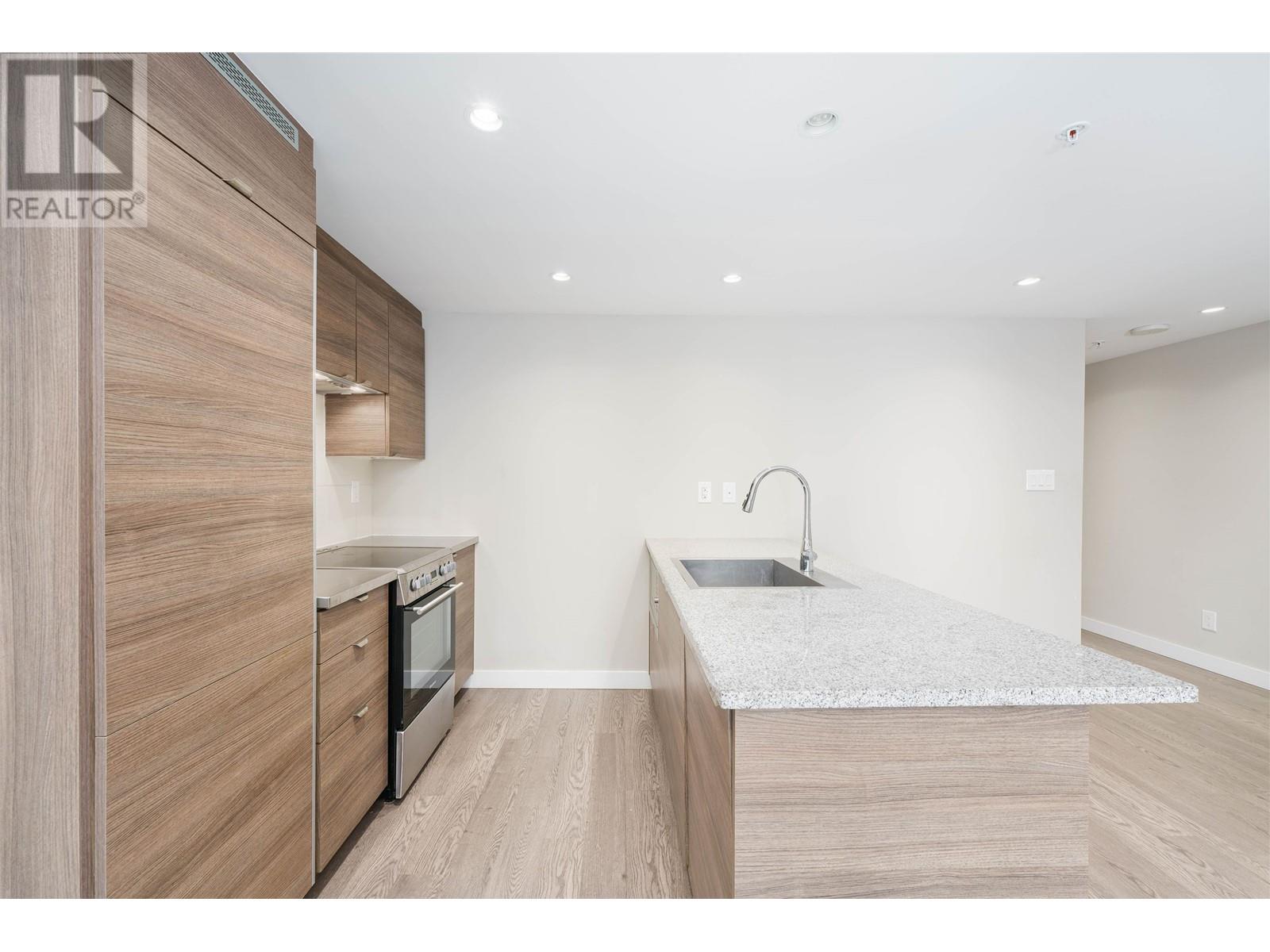 1607 488 Sw Marine Drive, Vancouver, British Columbia  V5X 0C6 - Photo 3 - R2843513