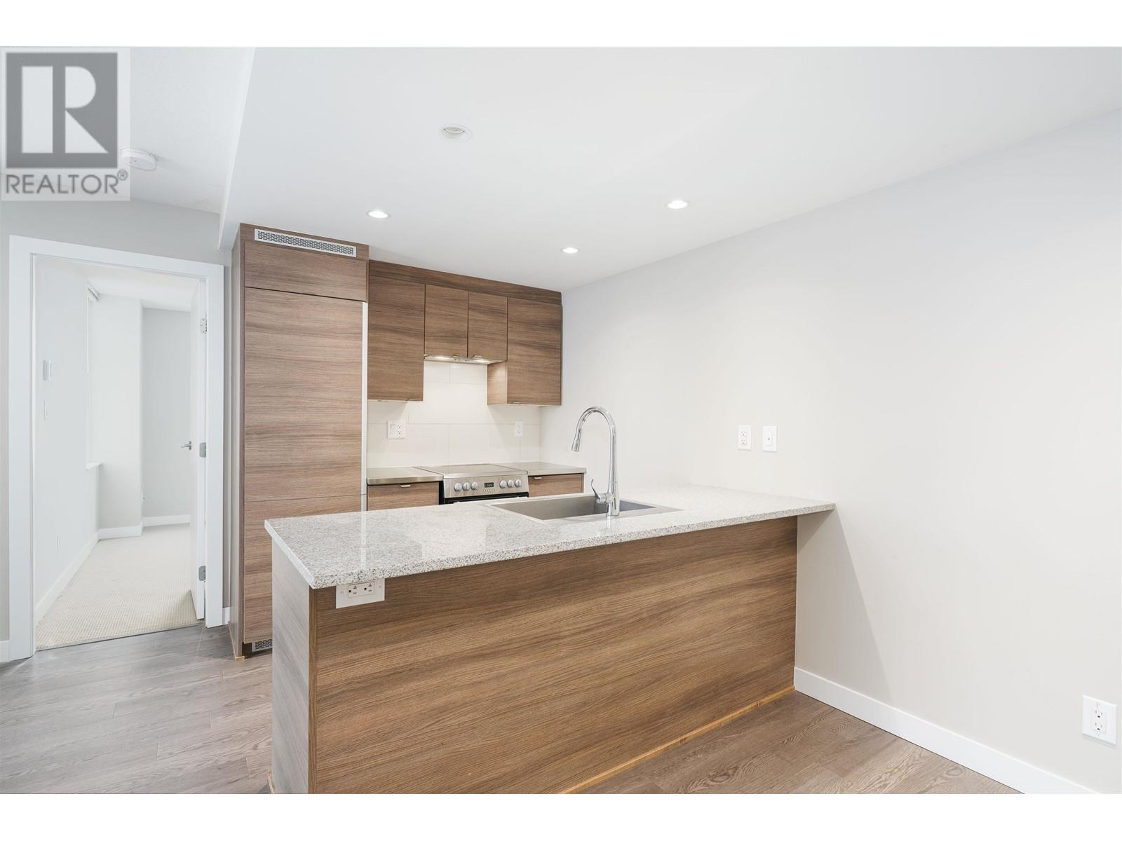 1607 488 Sw Marine Drive, Vancouver, British Columbia  V5X 0C6 - Photo 4 - R2843513