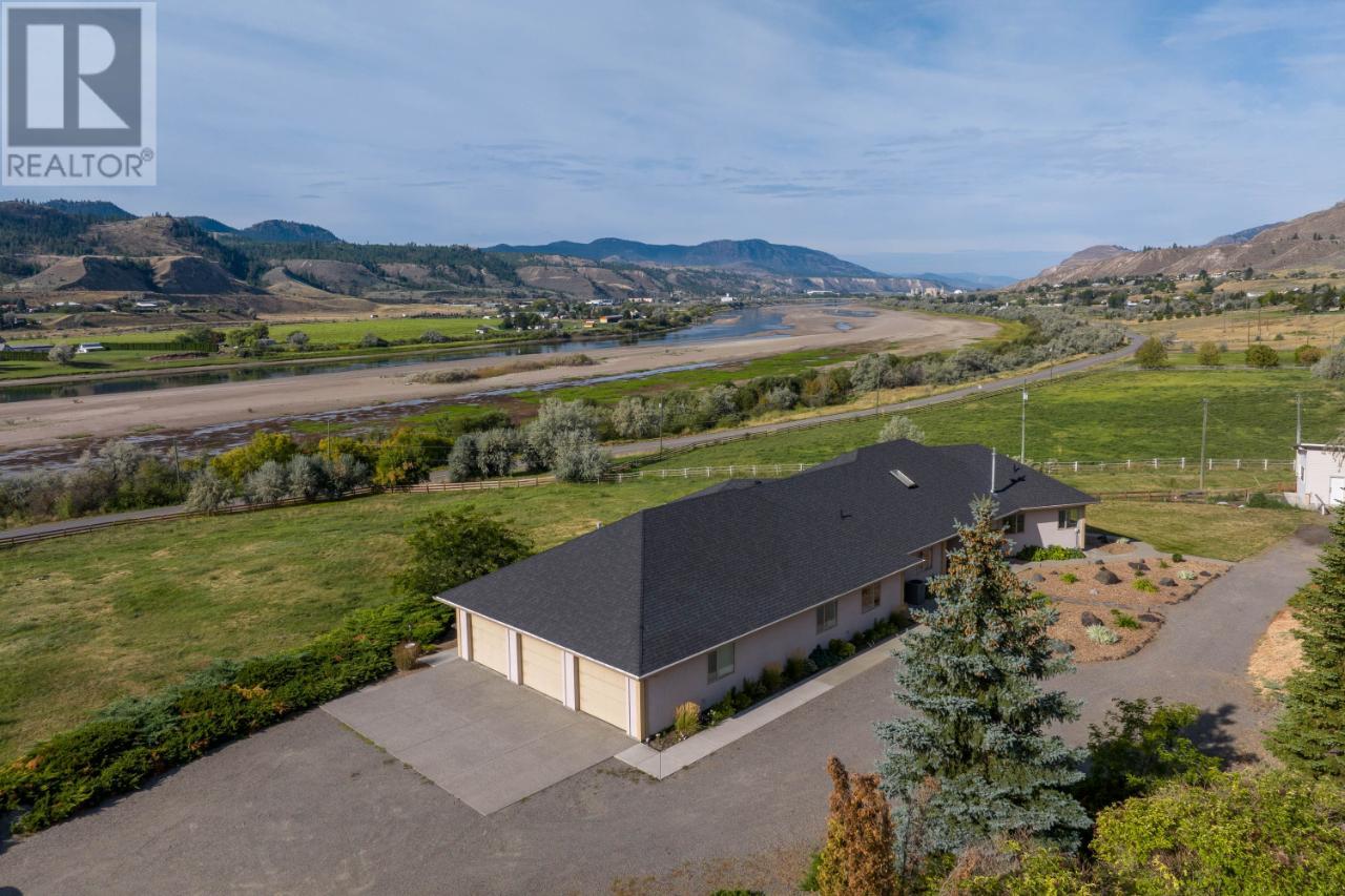 3361 Shuswap Road E, Kamloops, British Columbia  V2H 1T2 - Photo 43 - 176387
