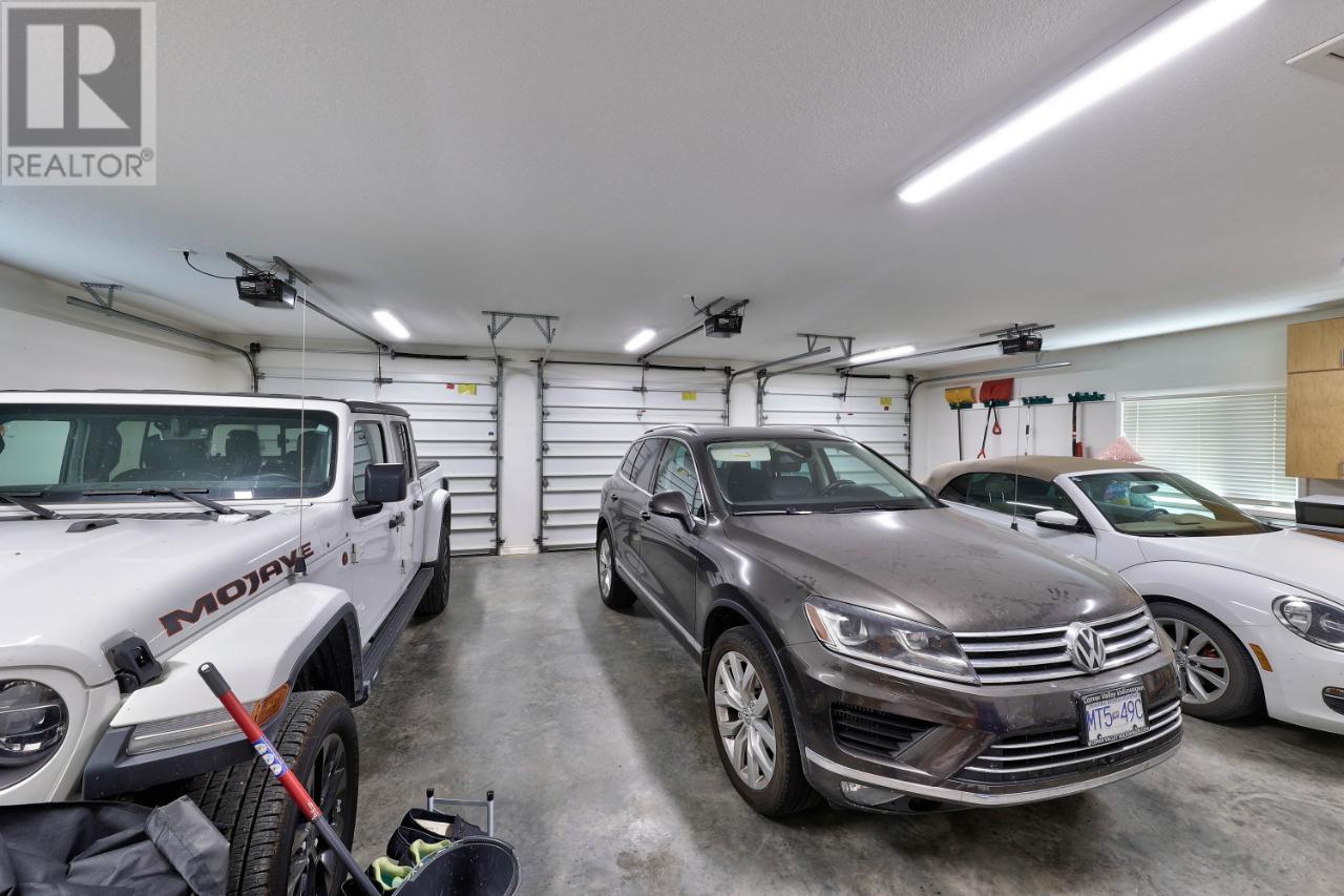 3361 Shuswap Road E, Kamloops, British Columbia  V2H 1T2 - Photo 45 - 176387