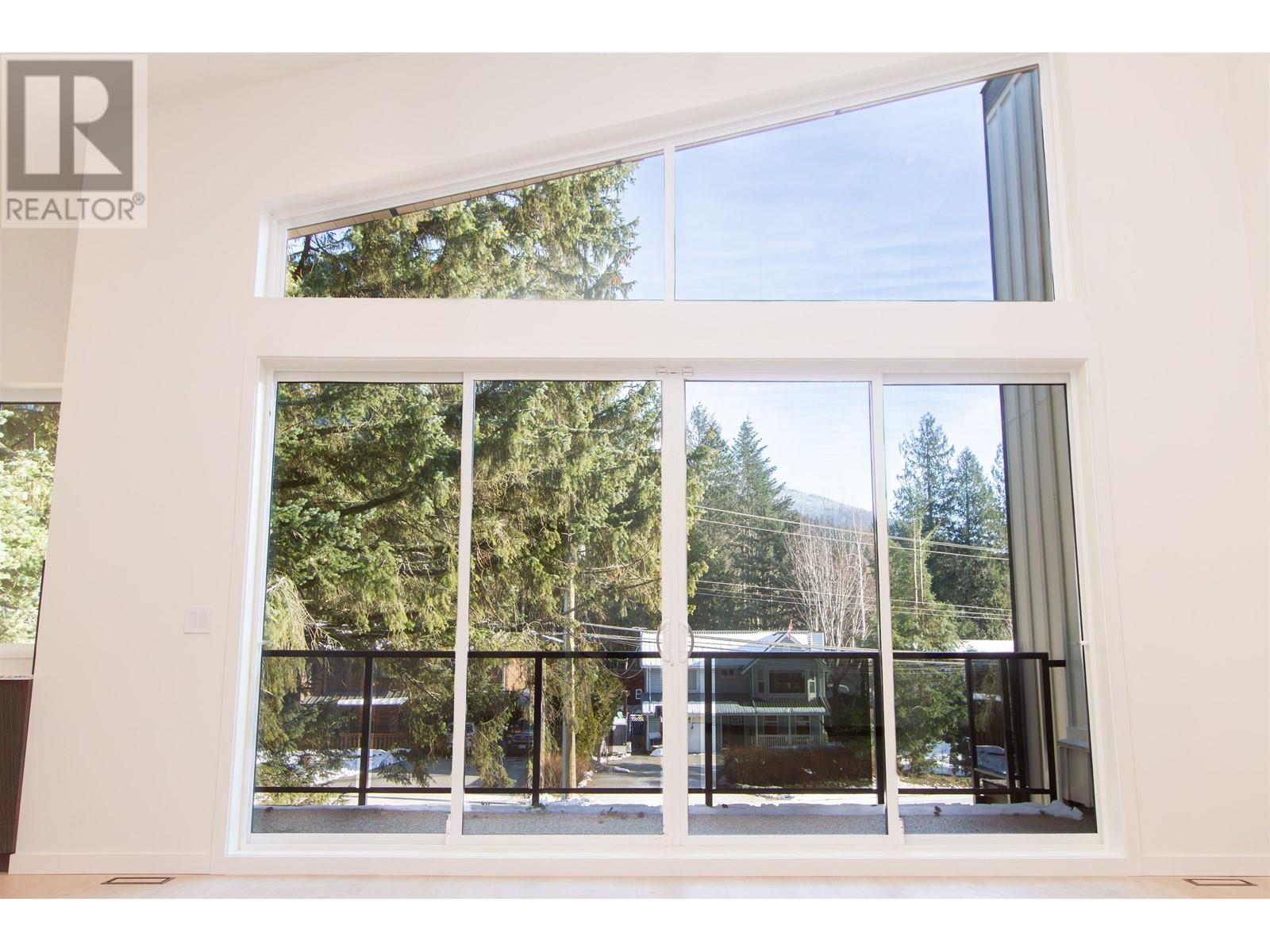 41727 Government Road, Squamish, British Columbia  V0N 1H0 - Photo 7 - R2843673
