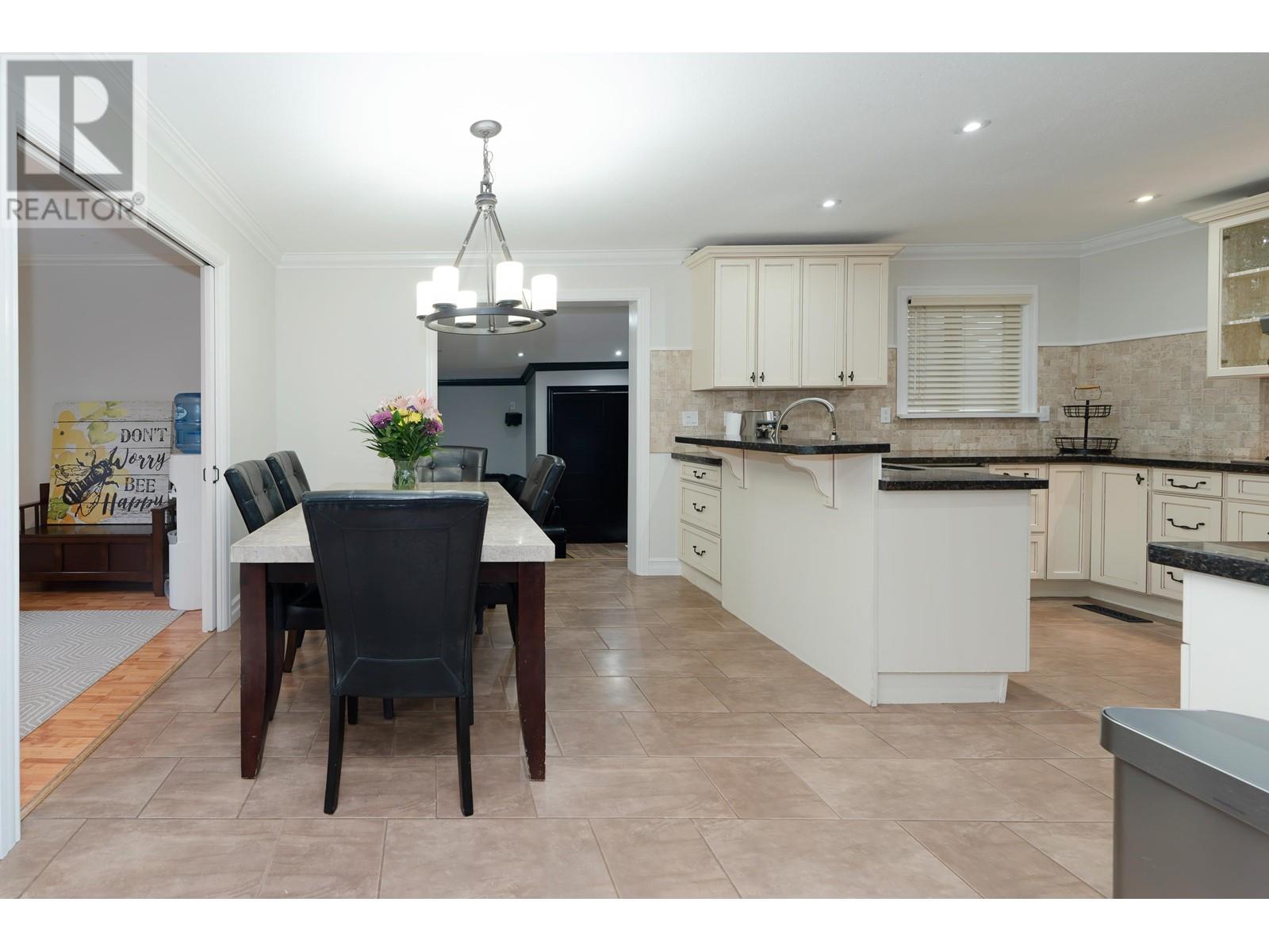 24814 121 Street, Maple Ridge, British Columbia  V4R 2A5 - Photo 5 - R2843677