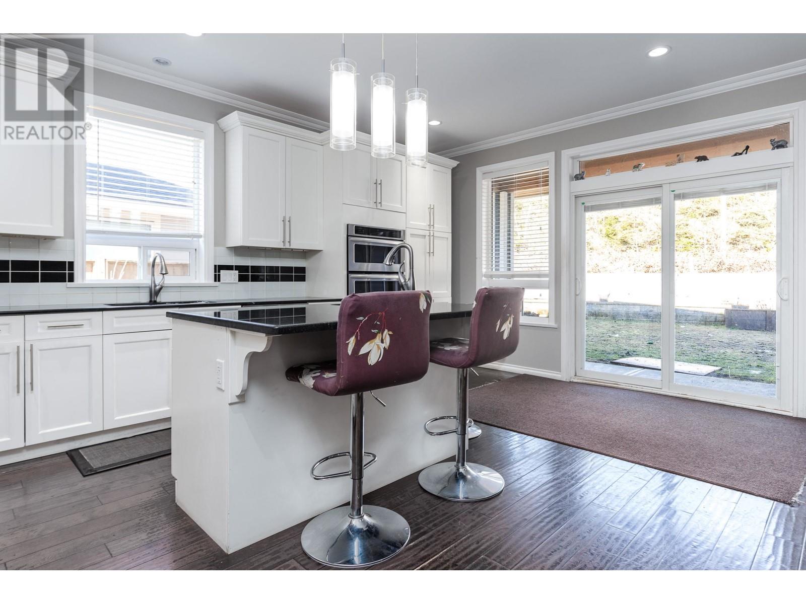 41436 Dryden Road, Squamish, British Columbia  V0N 1H0 - Photo 2 - R2843700