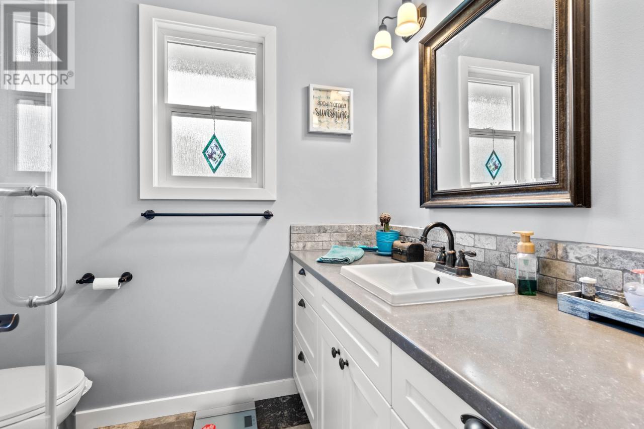 733 Durango Drive, Kamloops, British Columbia  V2C 6Y6 - Photo 19 - 176394