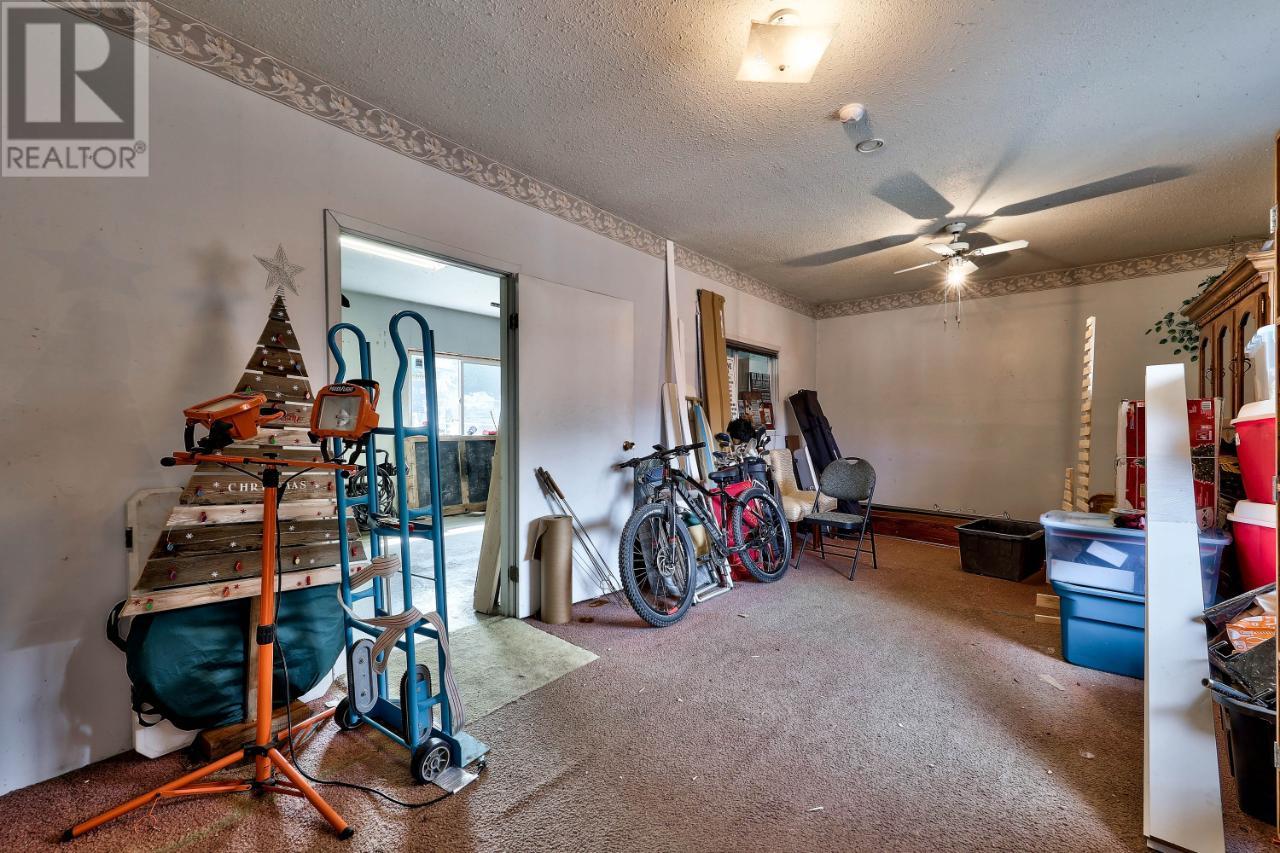 733 Durango Drive, Kamloops, British Columbia  V2C 6Y6 - Photo 33 - 176394