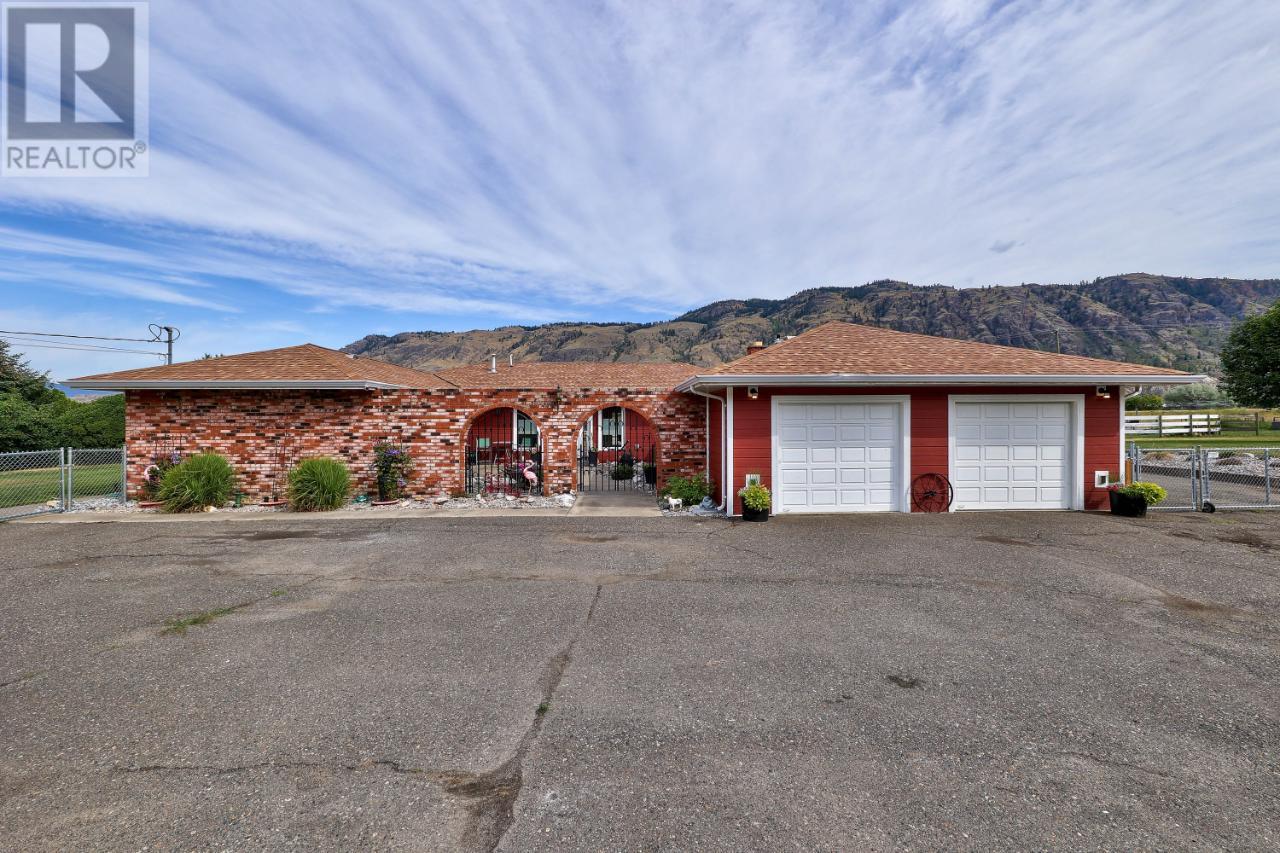 733 Durango Drive, Kamloops, British Columbia  V2C 6Y6 - Photo 39 - 176394