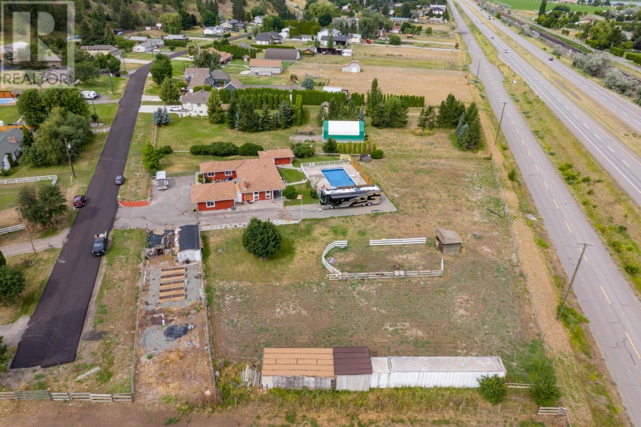 733 Durango Drive, Kamloops, British Columbia  V2C 6Y6 - Photo 40 - 176394