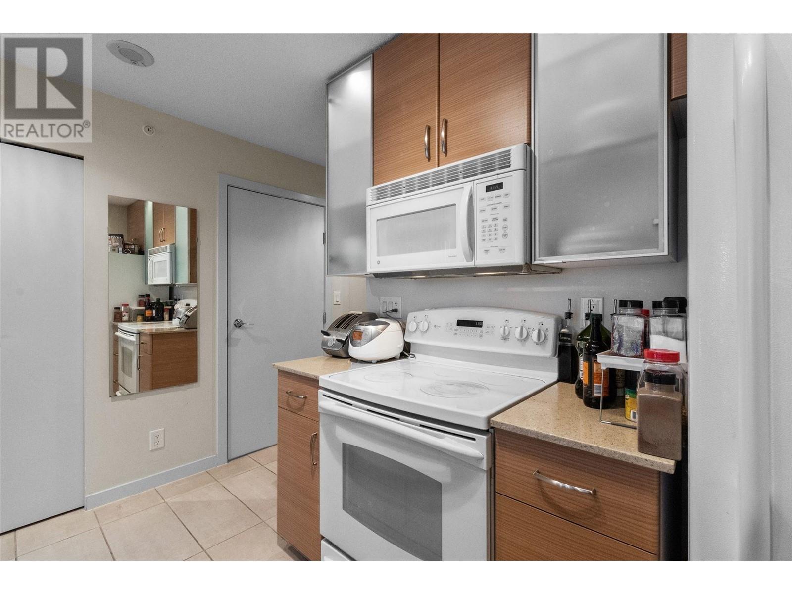 2106 909 Mainland Street, Vancouver, British Columbia  V6B 1S3 - Photo 5 - R2843617