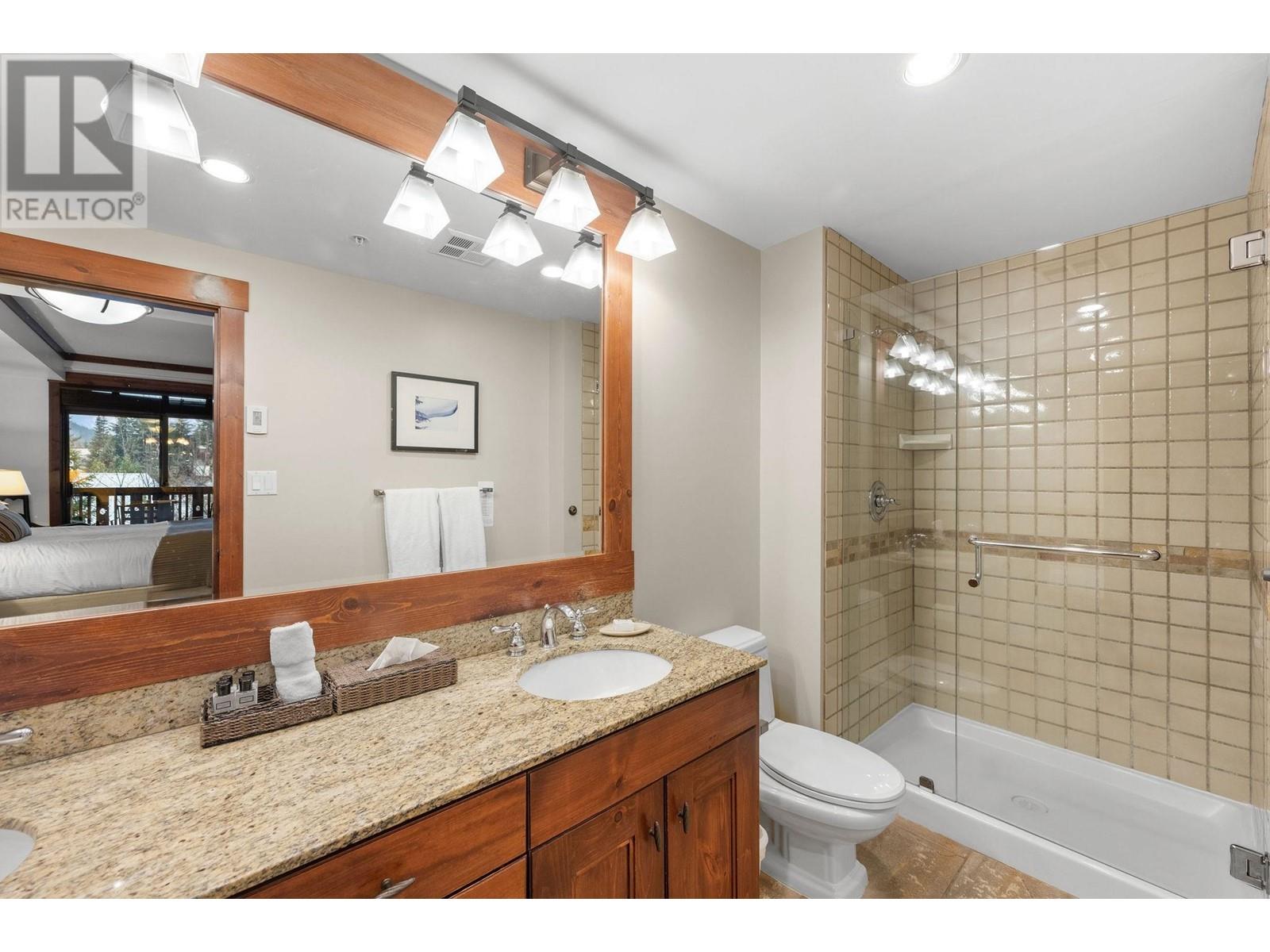 301 2202 Gondola Way, Whistler, British Columbia  V8E 0M7 - Photo 21 - R2843686
