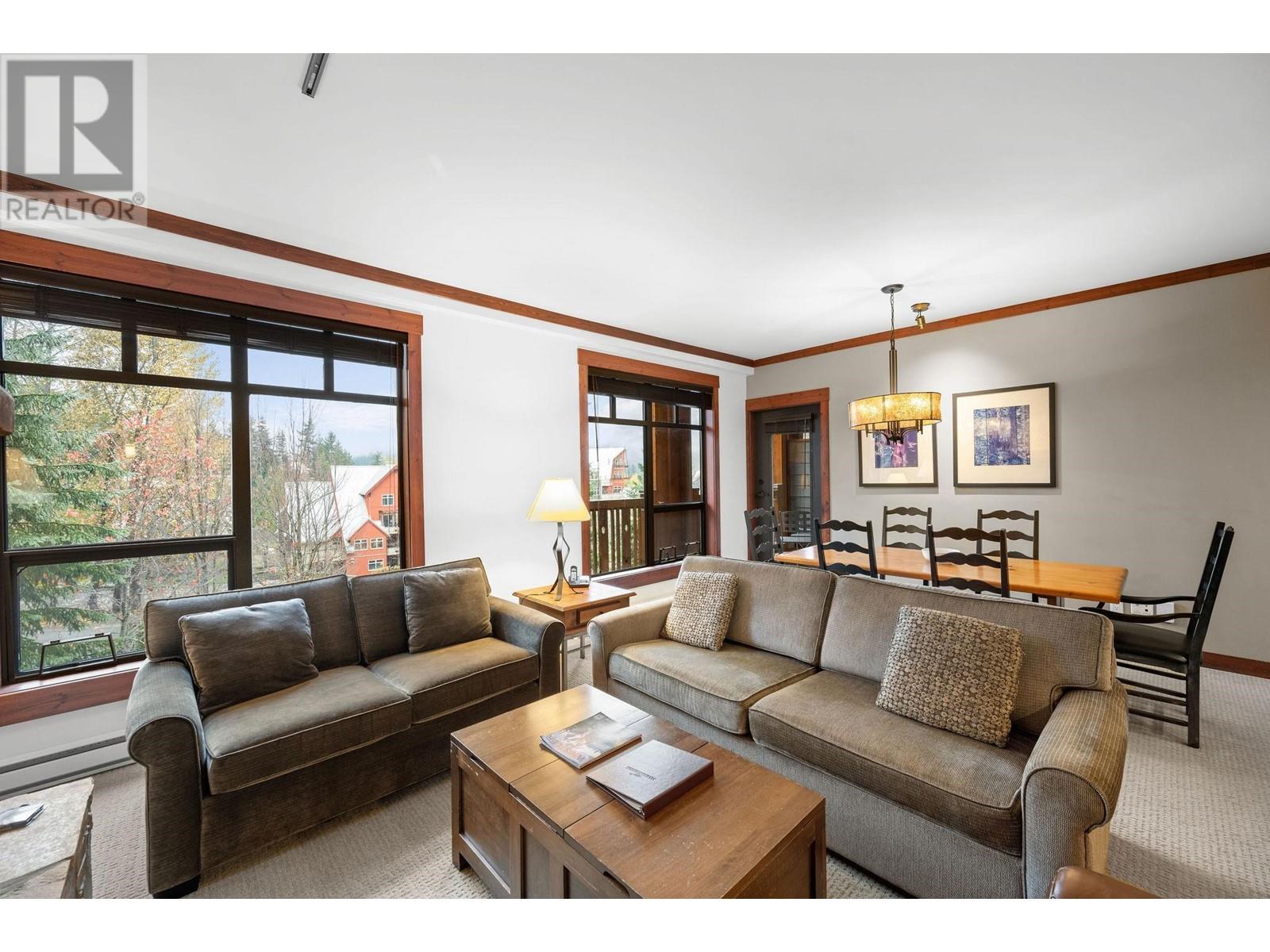 301 2202 Gondola Way, Whistler, British Columbia  V8E 0M7 - Photo 4 - R2843686