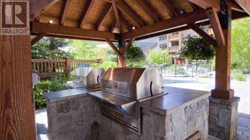 301 2202 Gondola Way, Whistler, British Columbia  V8E 0M7 - Photo 30 - R2843686