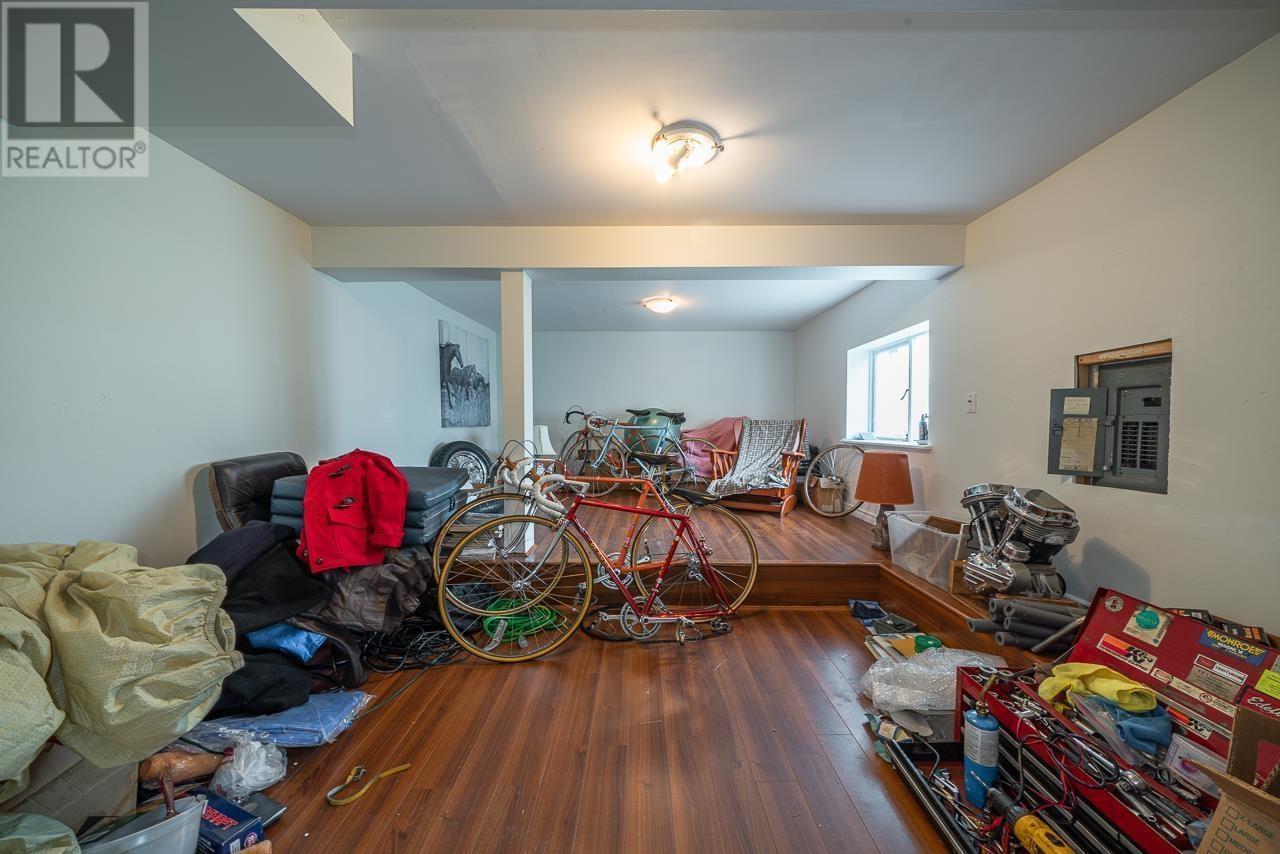 5725 Cranley Drive, West Vancouver, British Columbia  V7W 1S7 - Photo 36 - R2843825