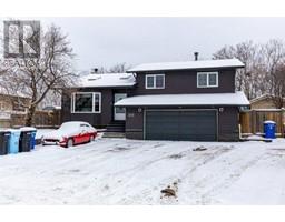 221 Farrell Crescent Dickinsfield, Fort McMurray, Ca