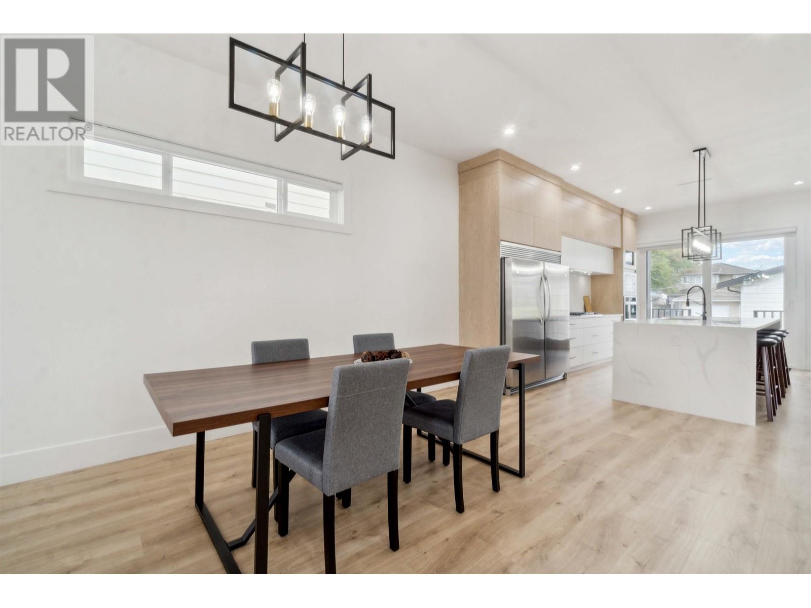 8155 12th Avenue, Burnaby, British Columbia  V3N 2L3 - Photo 8 - R2843896