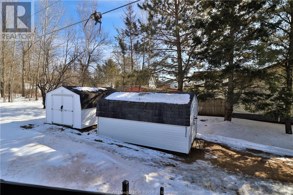 1824 Amirault St, Dieppe, New Brunswick  E1A 7R7 - Photo 7 - M157024