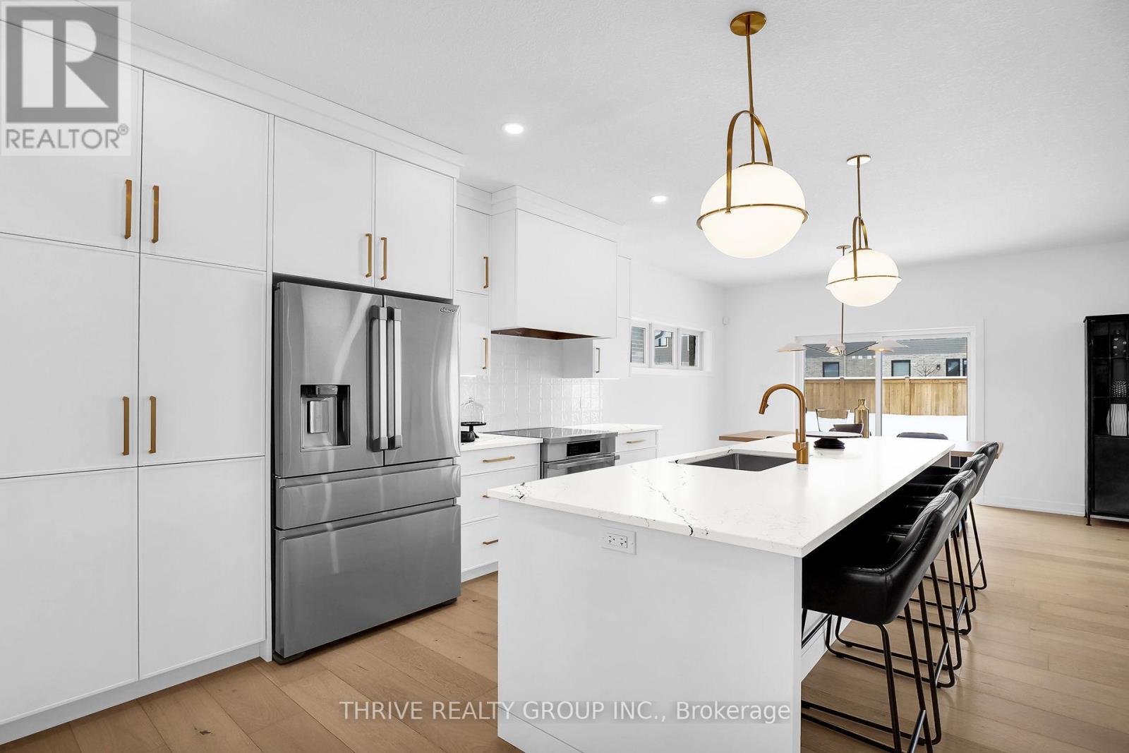 3 Basil Cres, Middlesex Centre, Ontario  N0M 2A0 - Photo 8 - X8019942