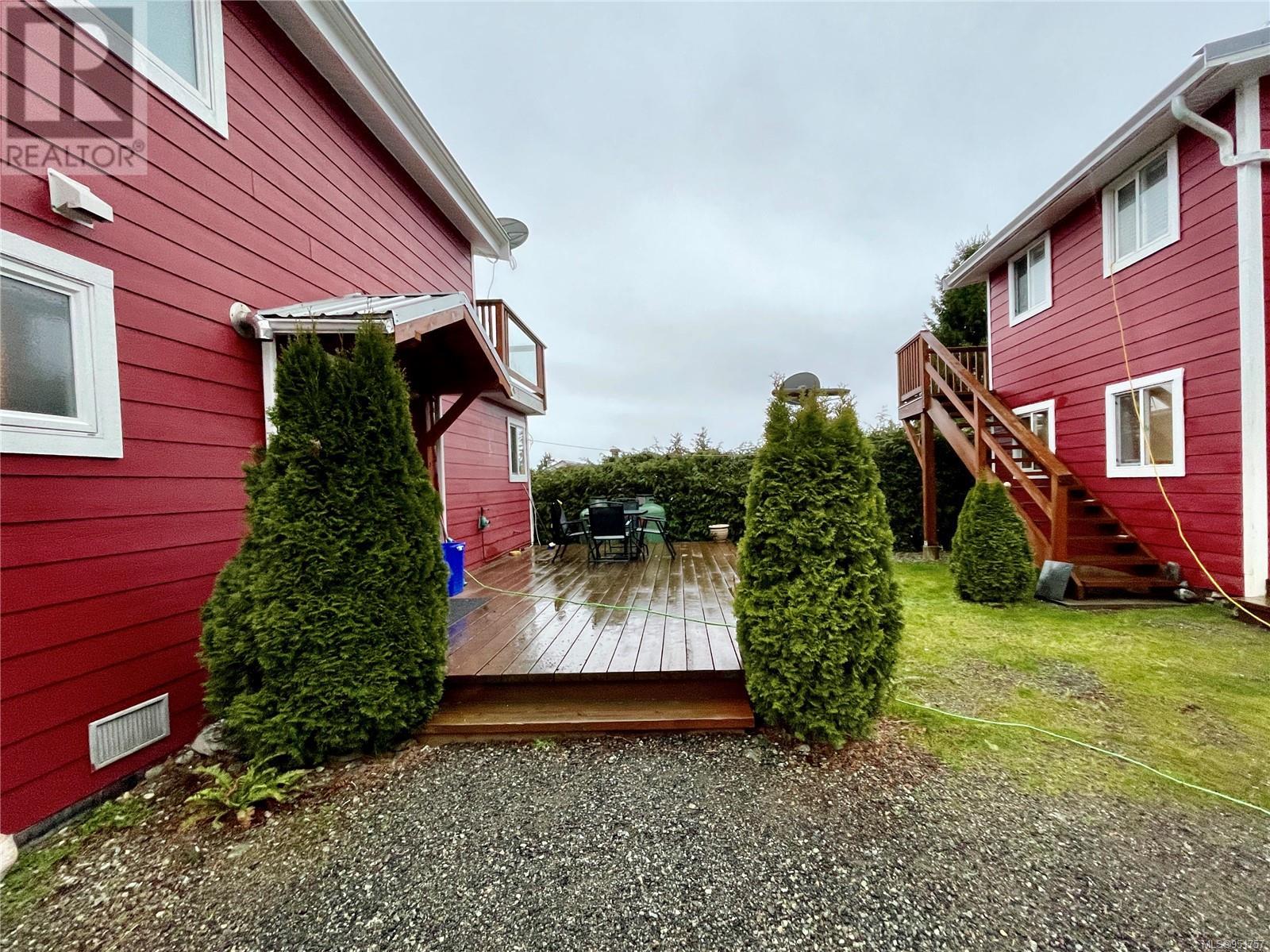 1045 Seventh Ave, Ucluelet, British Columbia  V0R 3A0 - Photo 37 - 951757