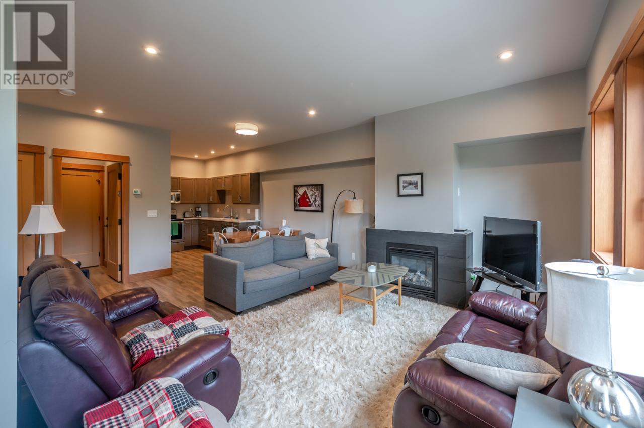 115 CLEARVIEW Crescent Unit# 200 Penticton