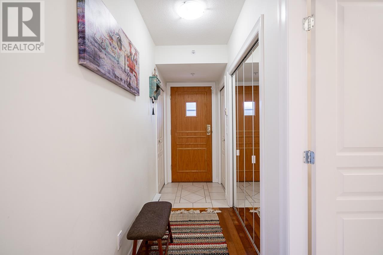 503 588 16th Street, West Vancouver, British Columbia  V7V 3R7 - Photo 7 - R2843974